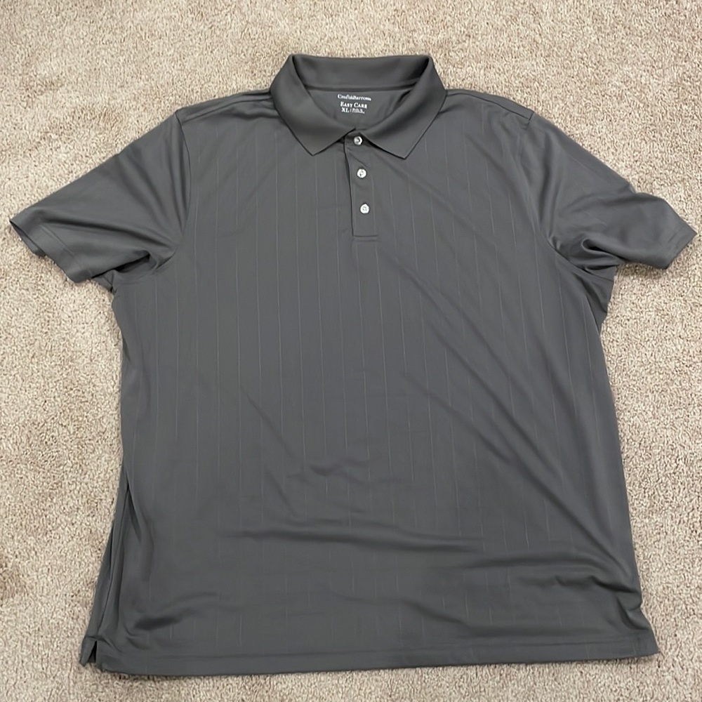 Men’s grey polo